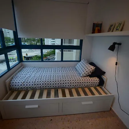 Apartamento Azalea Playa * Аликанте